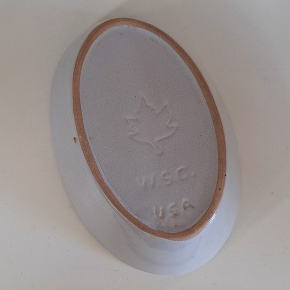 VTG Western Stoneware Co. | Individual Casserole Dish | Made in U.S.A - Picture 3 of 7